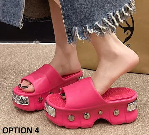 New Thick Size Beach Shoes CODE: KAR4560