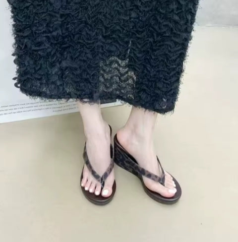 New Designer Thick Bottom High Heels CODE: KAR4578