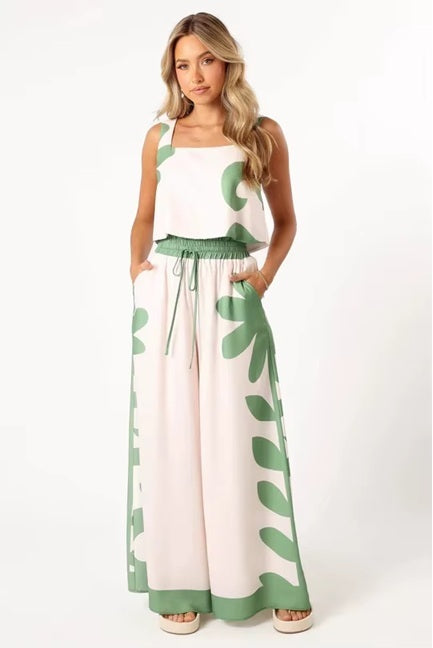 New Short Sleeveless High Waist Two Piece Set CODE: KAR4622