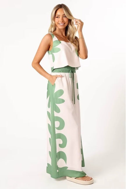 New Short Sleeveless High Waist Two Piece Set CODE: KAR4622