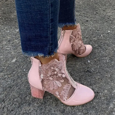 New Fashion Retro Embroidered Lace High Heel Ankle Boots CODE: KAR4720