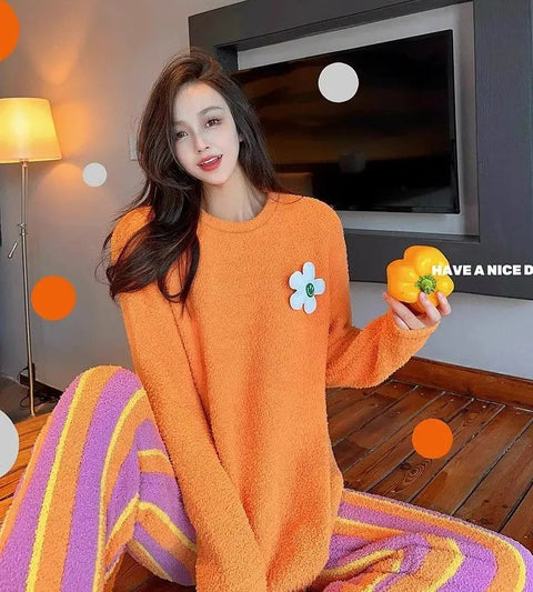 New Fashion Long Sleeves suit and Striped Night wear Pajama Set CODE: KAR4722
