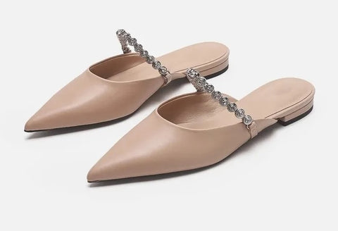 New Exquisite Pointed Tip Mule Shoes Luxury Baotou Casual Slippers CODE: KAR4735