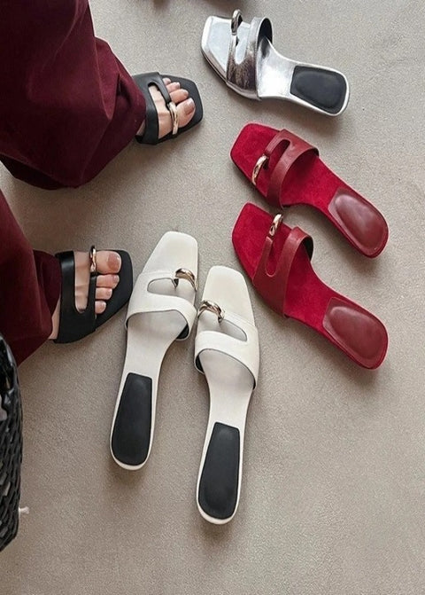 Fashion Casual Designer Comfortable Outdoor Elegant Flat Slippers CODE: KAR4737