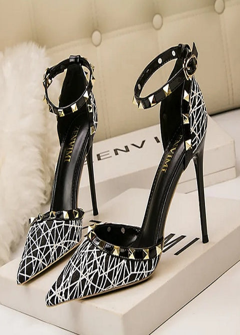 New Shallow Pointed Hollow Riveted High Heels Sandals CODE: KAR4749
