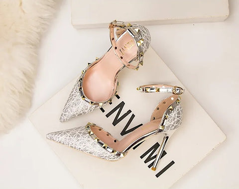 New Shallow Pointed Hollow Riveted High Heels Sandals CODE: KAR4749