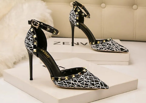 New Shallow Pointed Hollow Riveted High Heels Sandals CODE: KAR4749