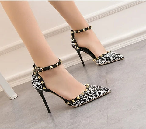 New Shallow Pointed Hollow Riveted High Heels Sandals CODE: KAR4749