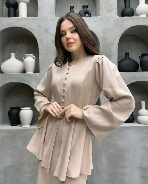 New Fashion Elegant Cardigan Two-piece Suit CODE: KAR4761
