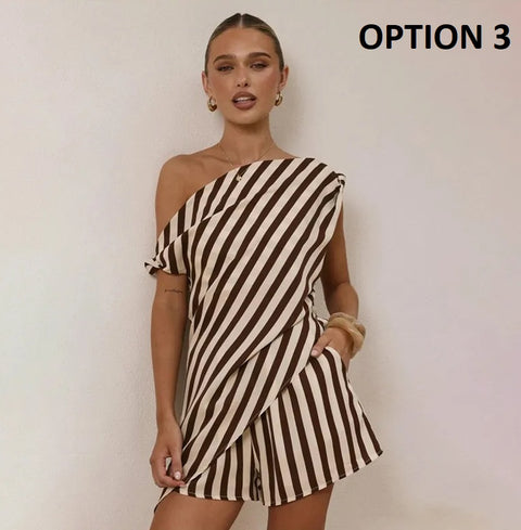 New Printed Oblique Shoulder Top Shorts 2 Pieces Set CODE: KAR4802