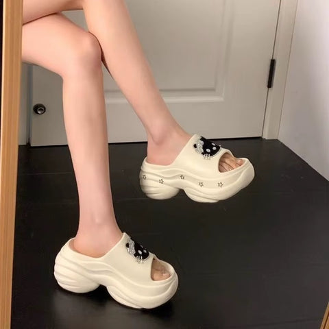 New Fashion Hello Kitty Eva Slippers CODE: KAR4815