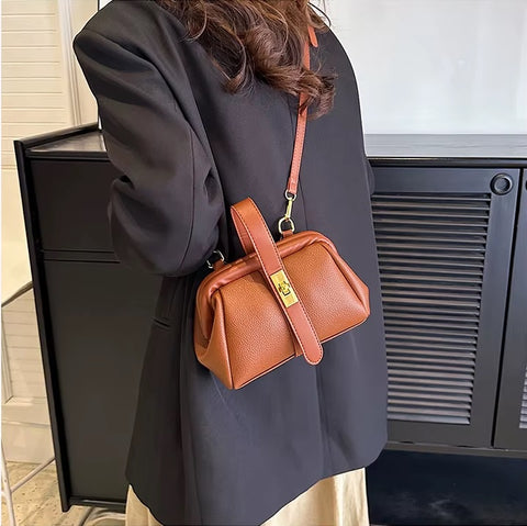 New Fashion High Quality Designer Style Handbags CODE: KAR4895