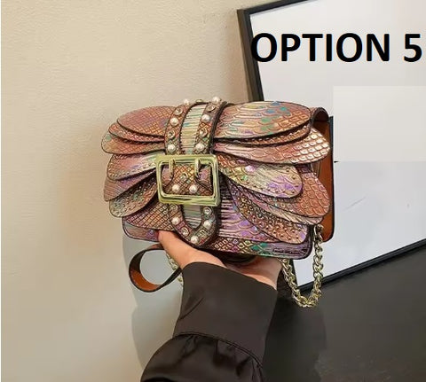 New Fashion Rivets Chain Small Square Bags CODE: KAR4903