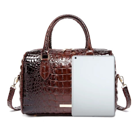 New Fashion Crocodile design Pattern Handbags CODE: KAR4905