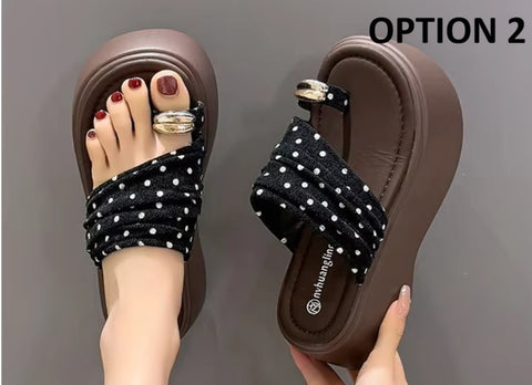 New Clip Toe Polka Dot Beach High Heel Platform Sandal CODE: KAR4953