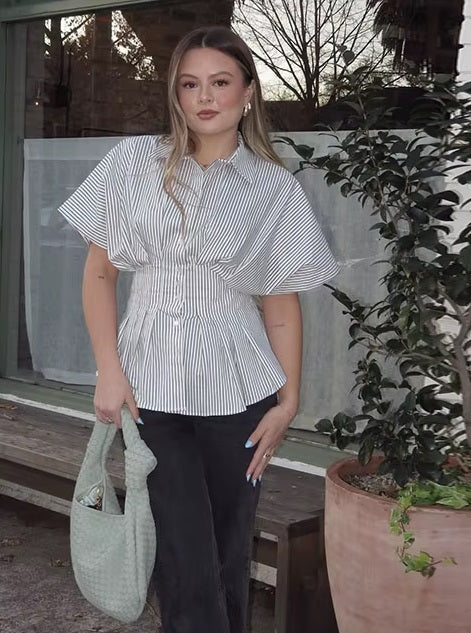 New Casual Versatile Striped Pleated Slimming Collar Top CODE: KAR4978