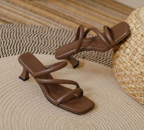 New Fashion Square Toe High Heels CODE: KAR5000