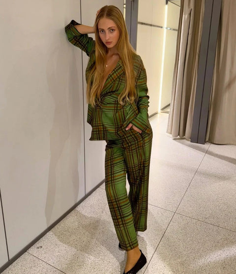 New Casual Loose Lapel Collar Plaid Shirt High-waisted Wide-leg Pants Sets CODE: KAR5036