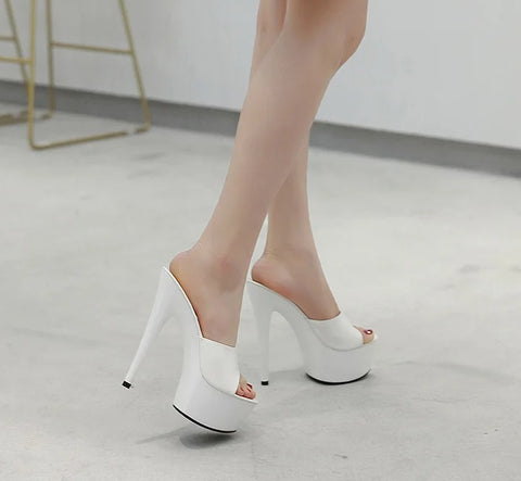 New Fashion Mule Patent Luxury Heels CODE: KAR5048