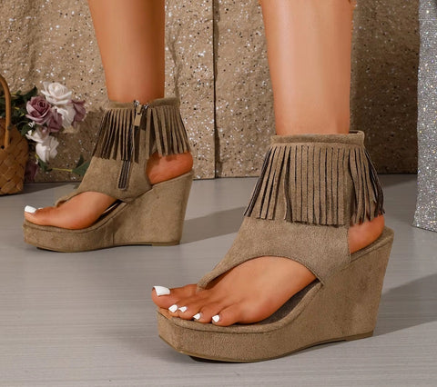 New Round Toe Plus Size Casual Platform Sandal CODE: KAR5094