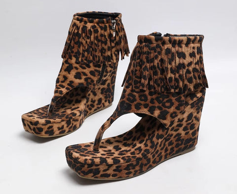 New Round Toe Plus Size Casual Platform Sandal CODE: KAR5094