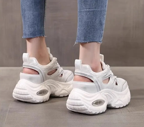 New Fashionable Comfortable High Heel Sport Shoes CODE: KAR5100