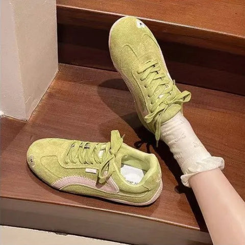 New Lightweight Walking Sneakers CODE: KAR5102
