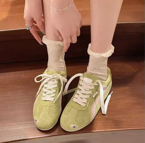 New Lightweight Walking Sneakers CODE: KAR5102