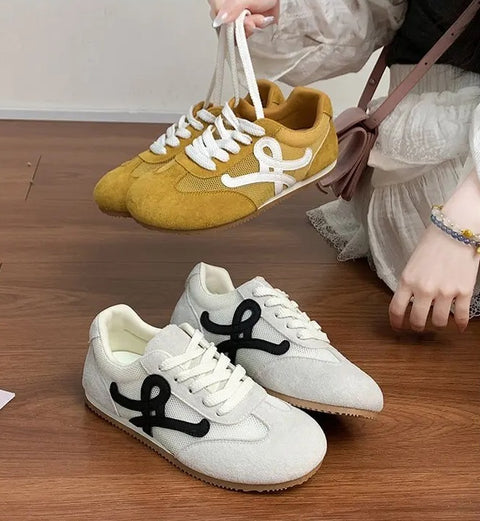 New Fashion Comfortable and Breathable Lace-Up Sports Sneakers CODE: KAR5103