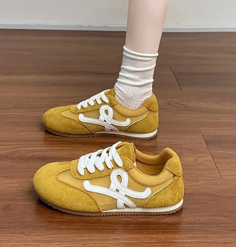 New Fashion Comfortable and Breathable Lace-Up Sports Sneakers CODE: KAR5103