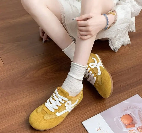 New Fashion Comfortable and Breathable Lace-Up Sports Sneakers CODE: KAR5103
