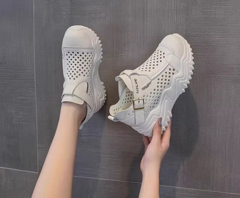 New Thick-sole Breathable Anti-Slip Sneakers CODE: KAR5110