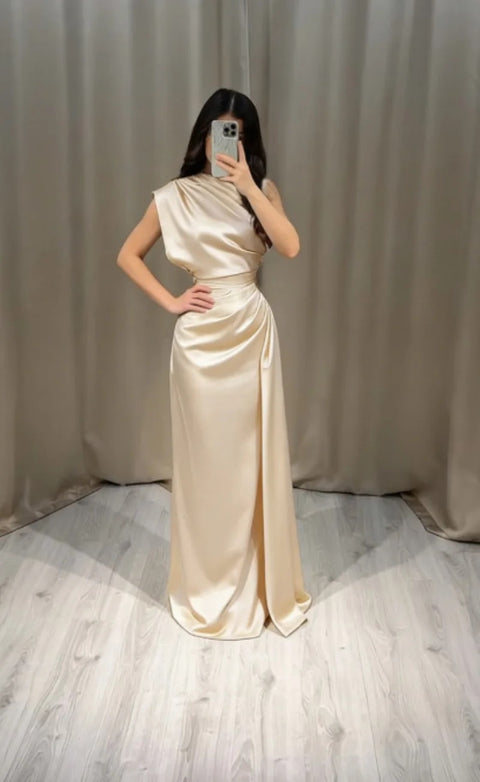 New Satin Crew Neck Solid Skirt Middle Waist Pleated Long Dress CODE: KAR5122