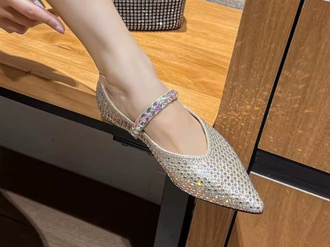 New Pointed Toe Loafers Fashion Rhinestone Flat Bridal Shoes CODE: KAR5125