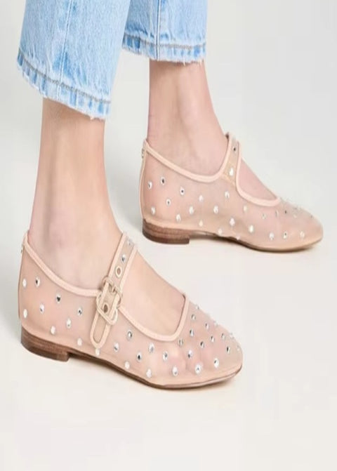 New Mesh Flat Sole Low Heel Commuting Fashionable Shoes CODE: KAR5140