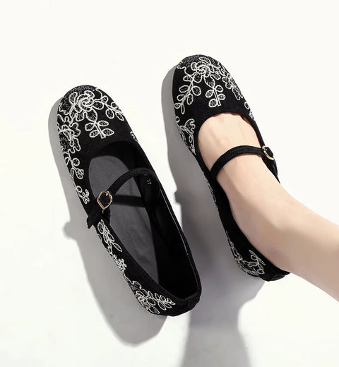 New Retro Floral Buckle Strap Casual Flats CODE: KAR5142