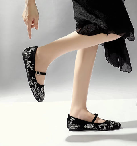 New Retro Floral Buckle Strap Casual Flats CODE: KAR5142