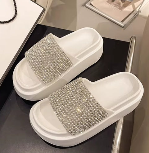 New Thick-soled Casual Outing Wedge Slippers CODE: KAR5150