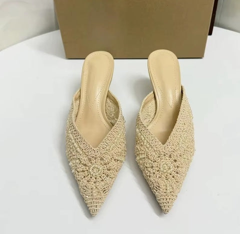 New Elegant Pointed Toe Woven Kitten Heels CODE: KAR5158