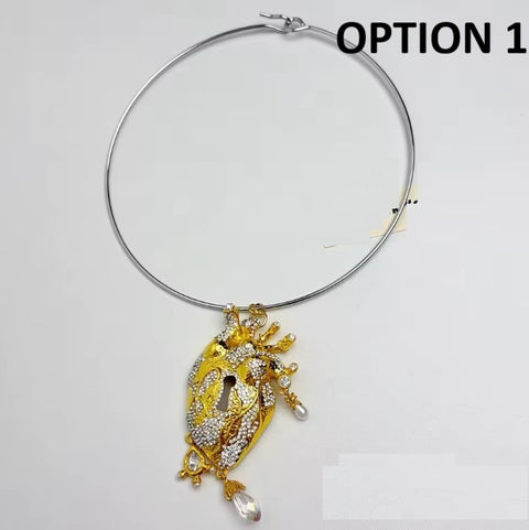 New Unique and Exaggerated Heart Pendant Necklace CODE: KAR5159