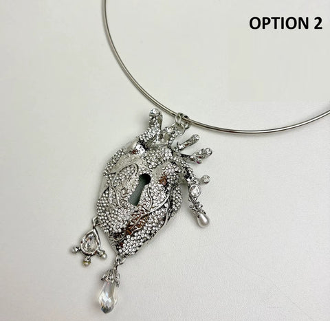 New Unique and Exaggerated Heart Pendant Necklace CODE: KAR5159