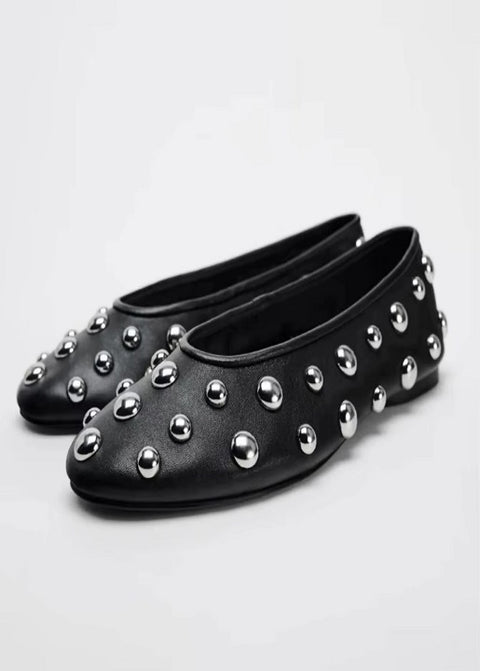 New Rivet Round Head Flat Casual Sneakers Shoes CODE: KAR5170