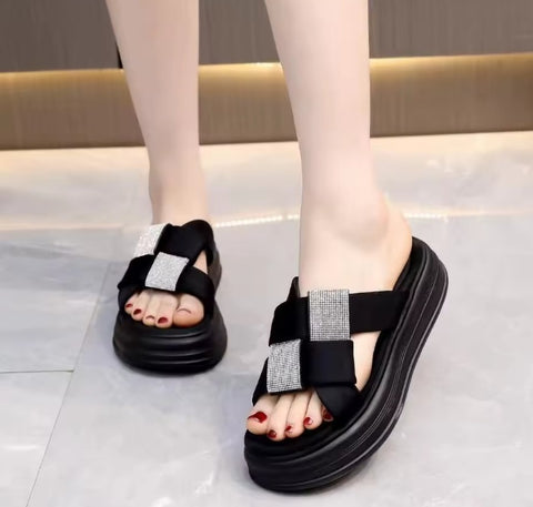 New Soft Bottom Casual Platform Slippers CODE: KAR5176