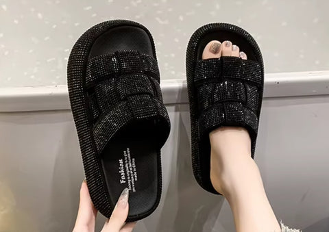 New Thick-soled Open-toe Comfortable Anti-slip Slippers CODE: KAR5177