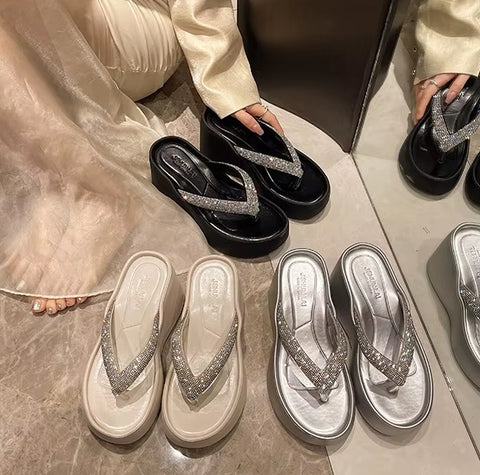 New Fashion Flip Flops Glitter Slides High Heels Platform Sandals CODE: KAR5182