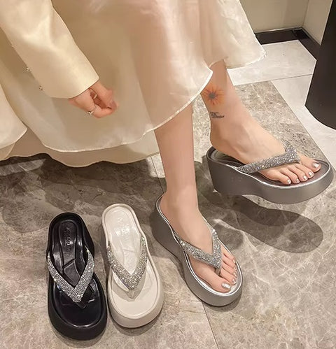 New Fashion Flip Flops Glitter Slides High Heels Platform Sandals CODE: KAR5182