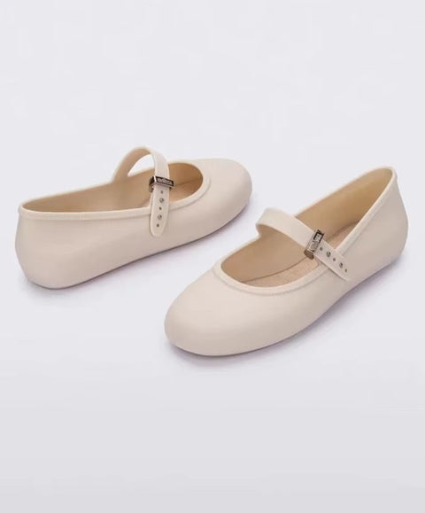 New Round Head Flat Bottom Casual Shoes CODE: KAR5206