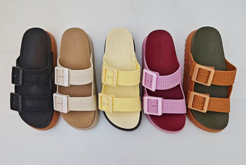 New Fashion Crok Buckle Flat Slippers CODE: KAR5207