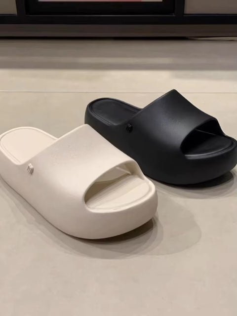 New Fashion Thick Sole Jelly Slide Casual Slippers CODE: KAR5210