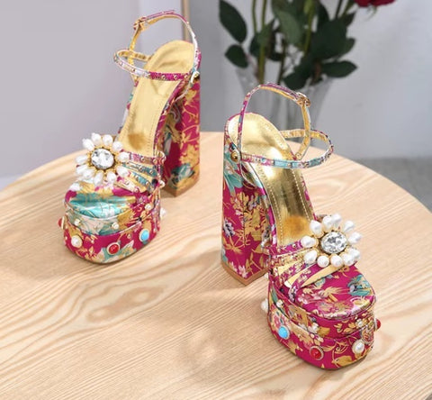 New Open Toe High Platform Designer Chunky Heels CODE: KAR5279